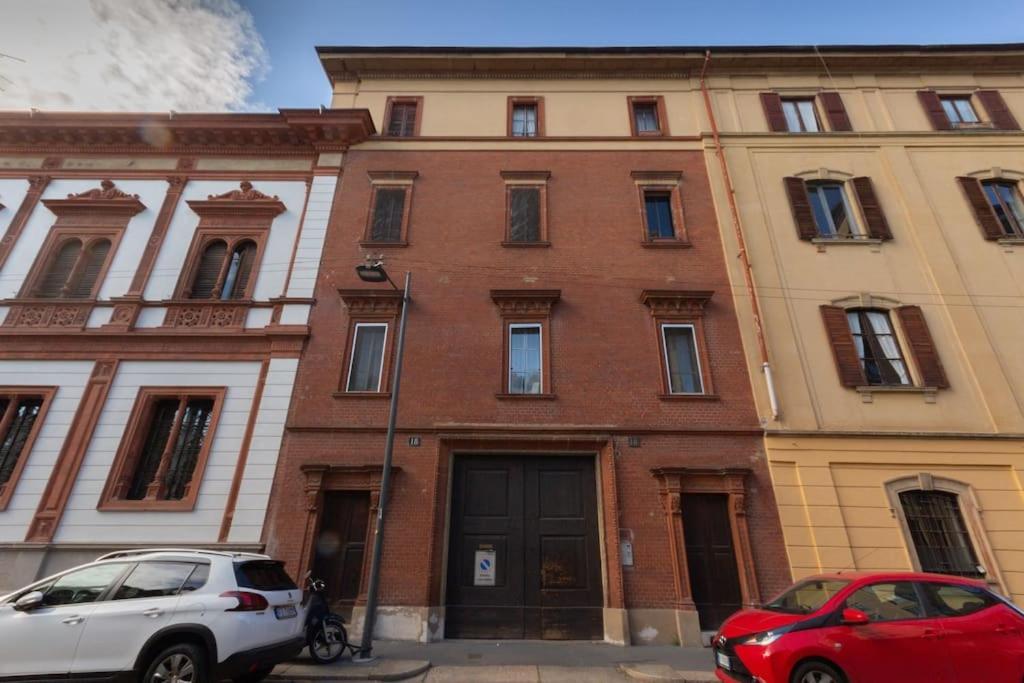 Appartamento Bohemian Art Apartment. One Bedroom One Sofa Milano